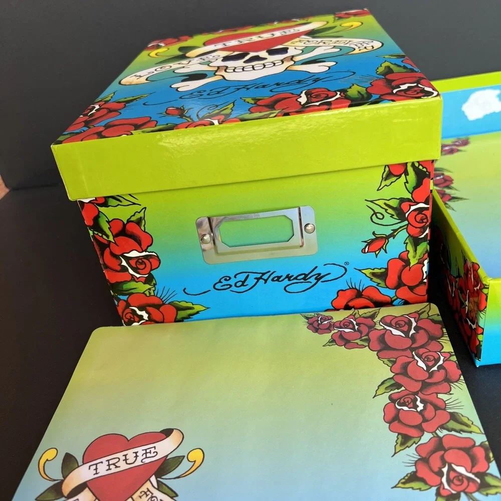 Ed Hardy / Lisa Frank True Love Forever Photo Storage Box & Stationary Set RARE